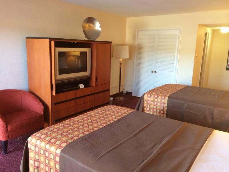 Hotel Americas Value Philadelphia Media